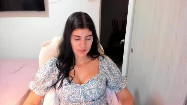 Image 2 of nahomi2021 Stream on Chaturbate on 2 months ago