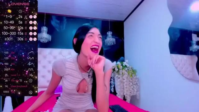 Image 11 of nahomi_jonnes Stream on Chaturbate on 15 months ago