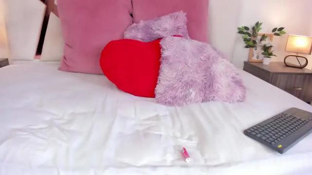 Thumbnail 2, nahomicampbell_'s Stream at Chaturbate, 12 months ago