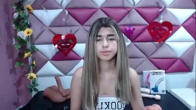 Image 11 of nahomiconnor_ Stream on Chaturbate on 2 months ago