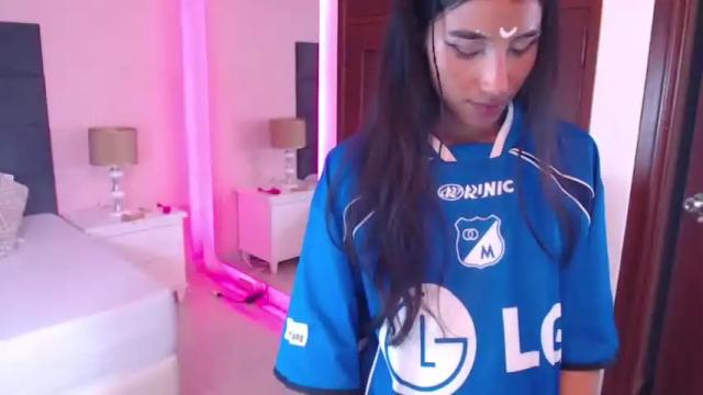 Image 3 of nahomiversage Stream on Chaturbate on 28 months ago