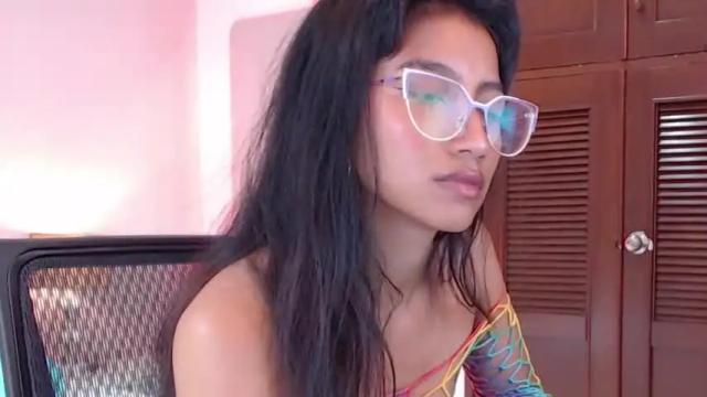 Image 7 of nahomiversage Stream on Chaturbate on 28 months ago