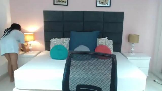 Thumbnail 1, nahomiversage's Stream at Chaturbate, 28 months ago