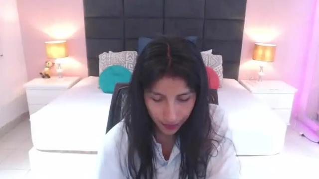 Image 6 of nahomiversage Stream on Chaturbate on 28 months ago