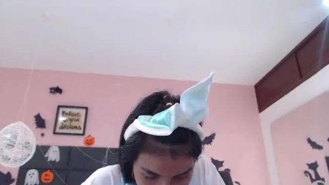 Image 12 of nahomiversage Stream on Chaturbate on 27 months ago