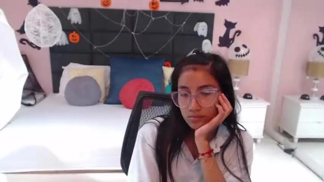 Image 8 of nahomiversage Stream on Chaturbate on 27 months ago