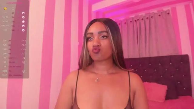 Image 11 of nahomy_ik Stream on Chaturbate on 13 months ago
