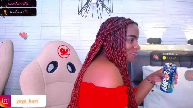Image 10 of nahomye_taylor Stream on Chaturbate on 15 months ago