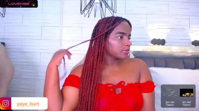 Image 8 of nahomye_taylor Stream on Chaturbate on 15 months ago