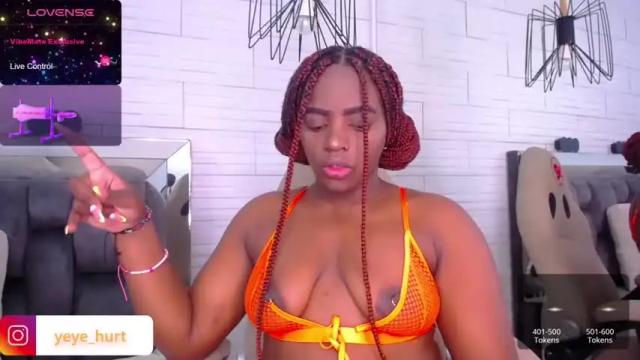 Image 11 of nahomye_taylor Stream on Chaturbate on 15 months ago