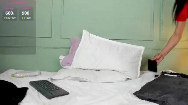 Image 12 of nahomys_kym Stream on Chaturbate on 12 days ago