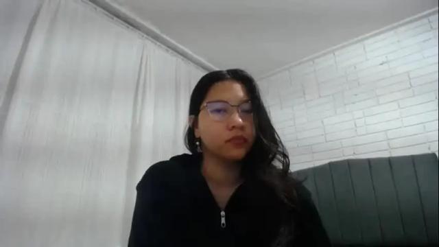 Image 2 of naia_stant Stream on Chaturbate on 7 days ago