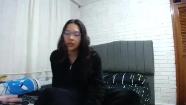 Image 4 of naia_stant Stream on Chaturbate on 7 days ago