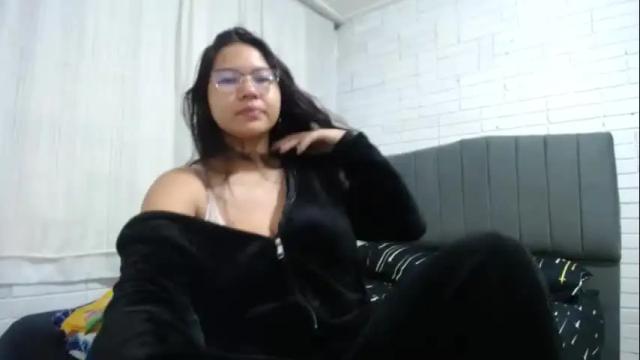Image 6 of naia_stant Stream on Chaturbate on 7 days ago