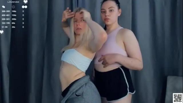 Image 4 of naiamo Stream on Chaturbate on 16 days ago