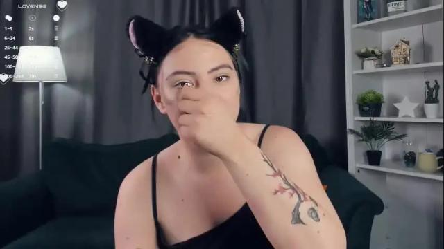 Thumbnail 2, naiamo's Stream at Chaturbate, 7 months ago