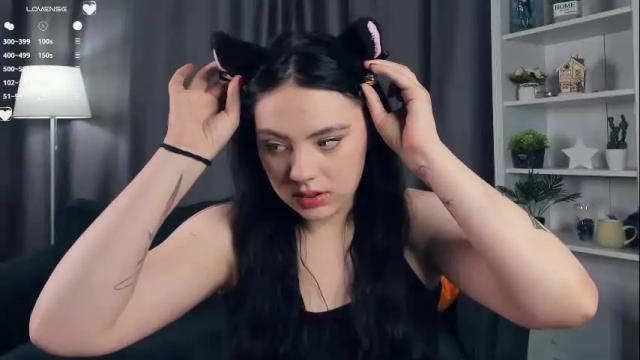 Thumbnail 3, naiamo's Stream at Chaturbate, 7 months ago