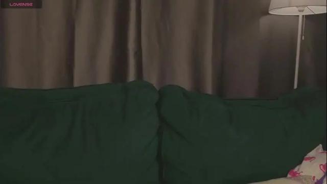 Image 3 of naiamo Stream on Chaturbate on 7 months ago