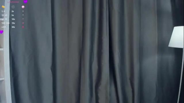 Image 12 of naiamo Stream on Chaturbate on 7 months ago