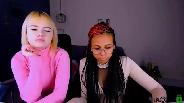Image 3 of naiba_sky Stream on Chaturbate on 16 months ago