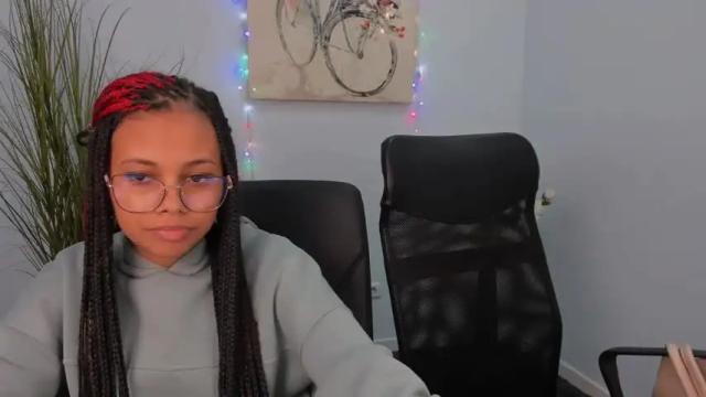 Image 12 of naiba_sky Stream on Chaturbate on 14 months ago