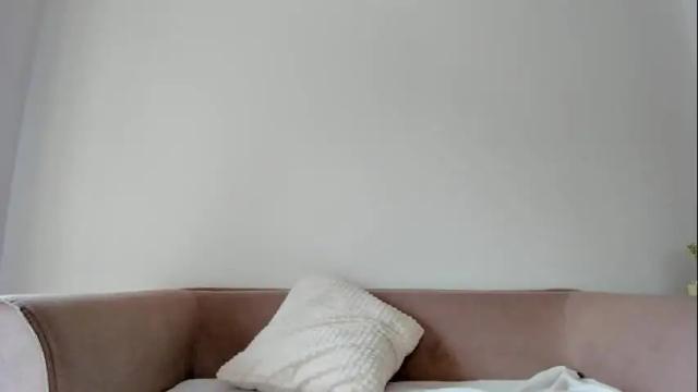 Image 3 of naila18 Stream on Chaturbate on 1 month ago