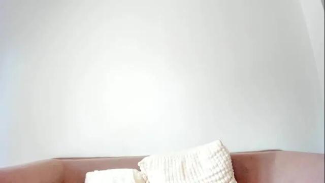 Image 4 of naila18 Stream on Chaturbate on 11 days ago