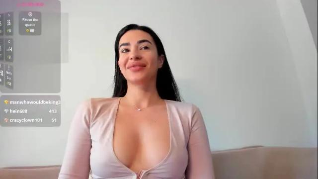 Image 3 of naila18 Stream on Chaturbate on 1 day ago