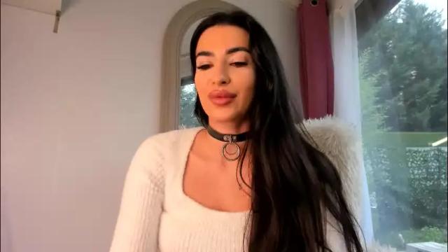 Image 10 of naila18 Stream on Chaturbate on 2 months ago