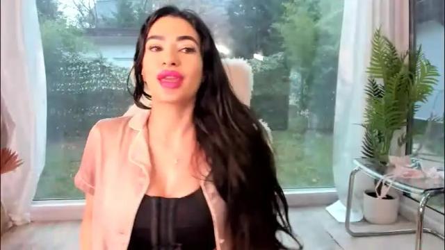 Image 4 of naila18 Stream on Chaturbate on 29 days ago