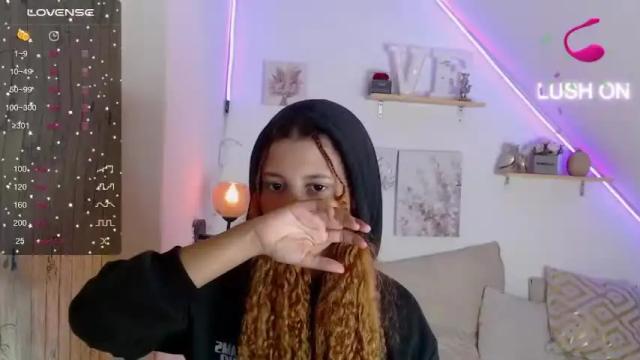 Image 4 of nailah_18 Stream on Chaturbate on 20 months ago