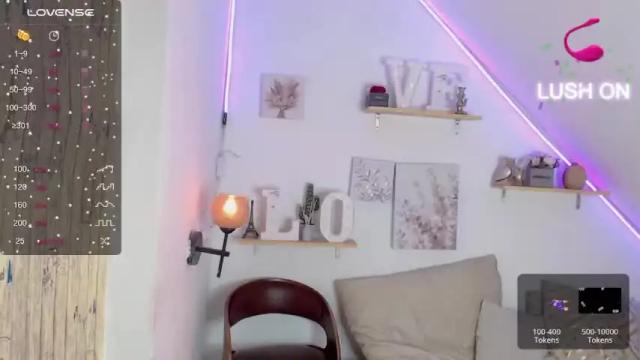 Image 7 of nailah_18 Stream on Chaturbate on 20 months ago
