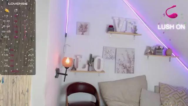 Image 8 of nailah_18 Stream on Chaturbate on 20 months ago