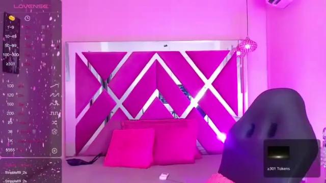 Image 4 of nailah_18 Stream on Chaturbate on 20 months ago