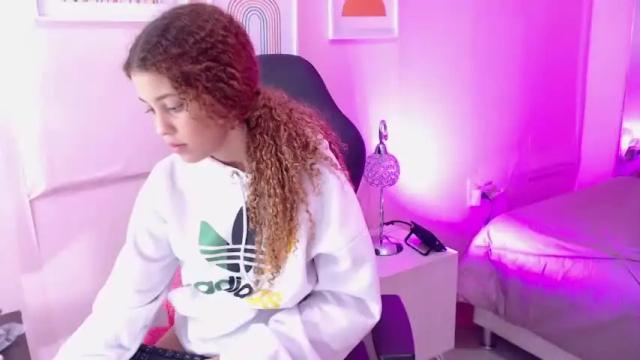 Thumbnail 1, nailah_18's Stream at Chaturbate, 20 months ago