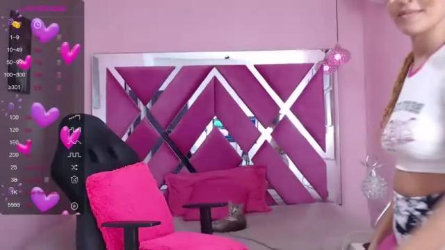 Thumbnail 1, nailah_18's Stream at Chaturbate, 19 months ago
