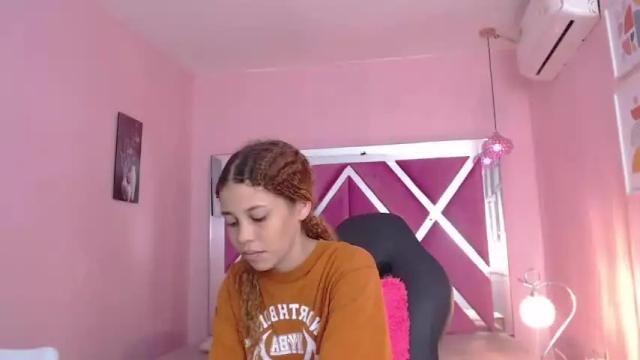 Thumbnail 1, nailah_18's Stream at Chaturbate, 19 months ago