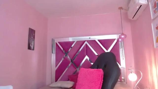 Thumbnail 3, nailah_18's Stream at Chaturbate, 19 months ago