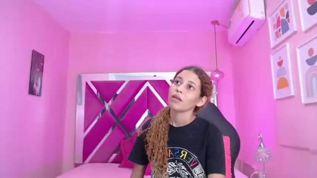 Thumbnail 1, nailah_18's Stream at Chaturbate, 19 months ago