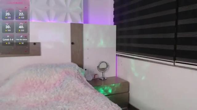 Image 3 of nailahk Stream on Chaturbate on 13 months ago