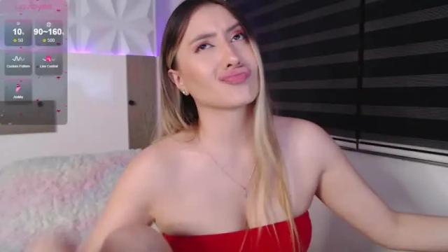 Image 4 of nailahk Stream on Chaturbate on 13 months ago