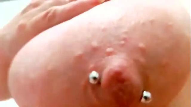 Image 2 of nakedcrafts Stream on Chaturbate on 4 months ago