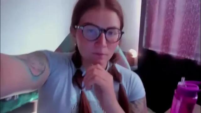 Image 3 of namibecker Stream on Chaturbate on 2 months ago