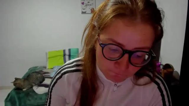 Image 4 of namibecker Stream on Chaturbate on 2 months ago