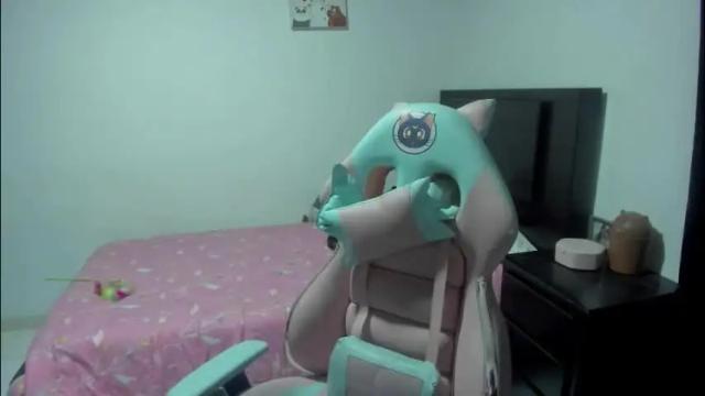 Image 7 of namibecker Stream on Chaturbate on 1 month ago
