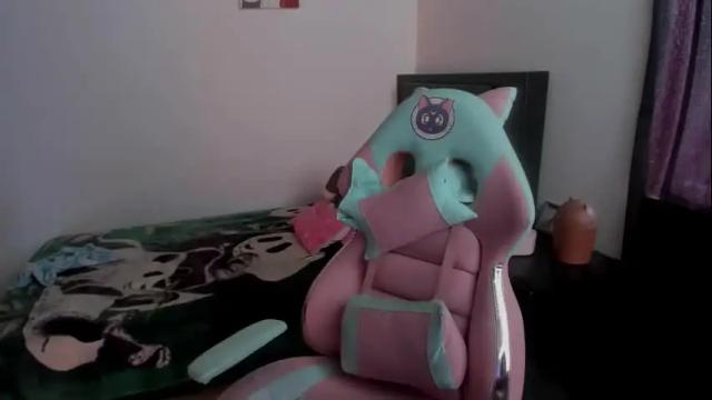 Image 12 of namibecker Stream on Chaturbate on 27 days ago