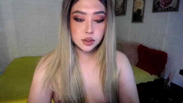 Image 2 of nammy_cage Stream on Chaturbate on 15 months ago