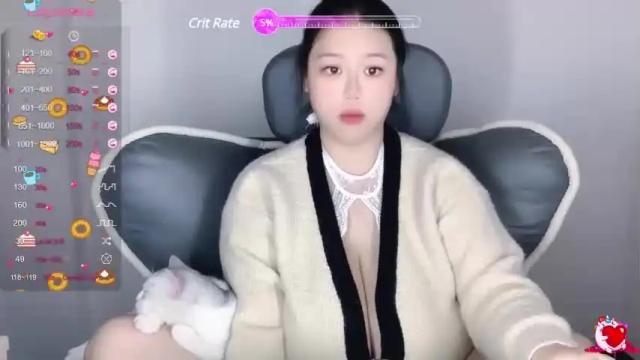 Image 10 of nanabigbobo Stream on Chaturbate on 15 months ago