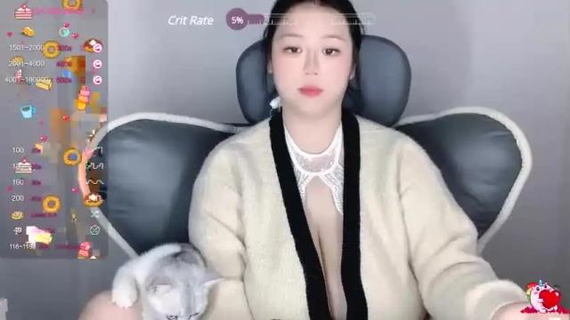 Image 7 of nanabigbobo Stream on Chaturbate on 15 months ago