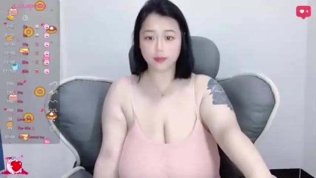Image 10 of nanabigbobo Stream on Chaturbate on 14 months ago